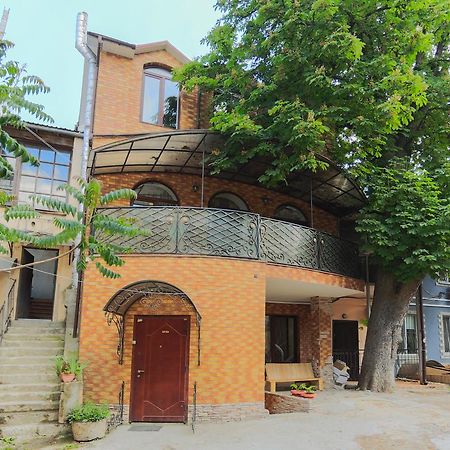Hostel N1 Dom Одесса Экстерьер фото