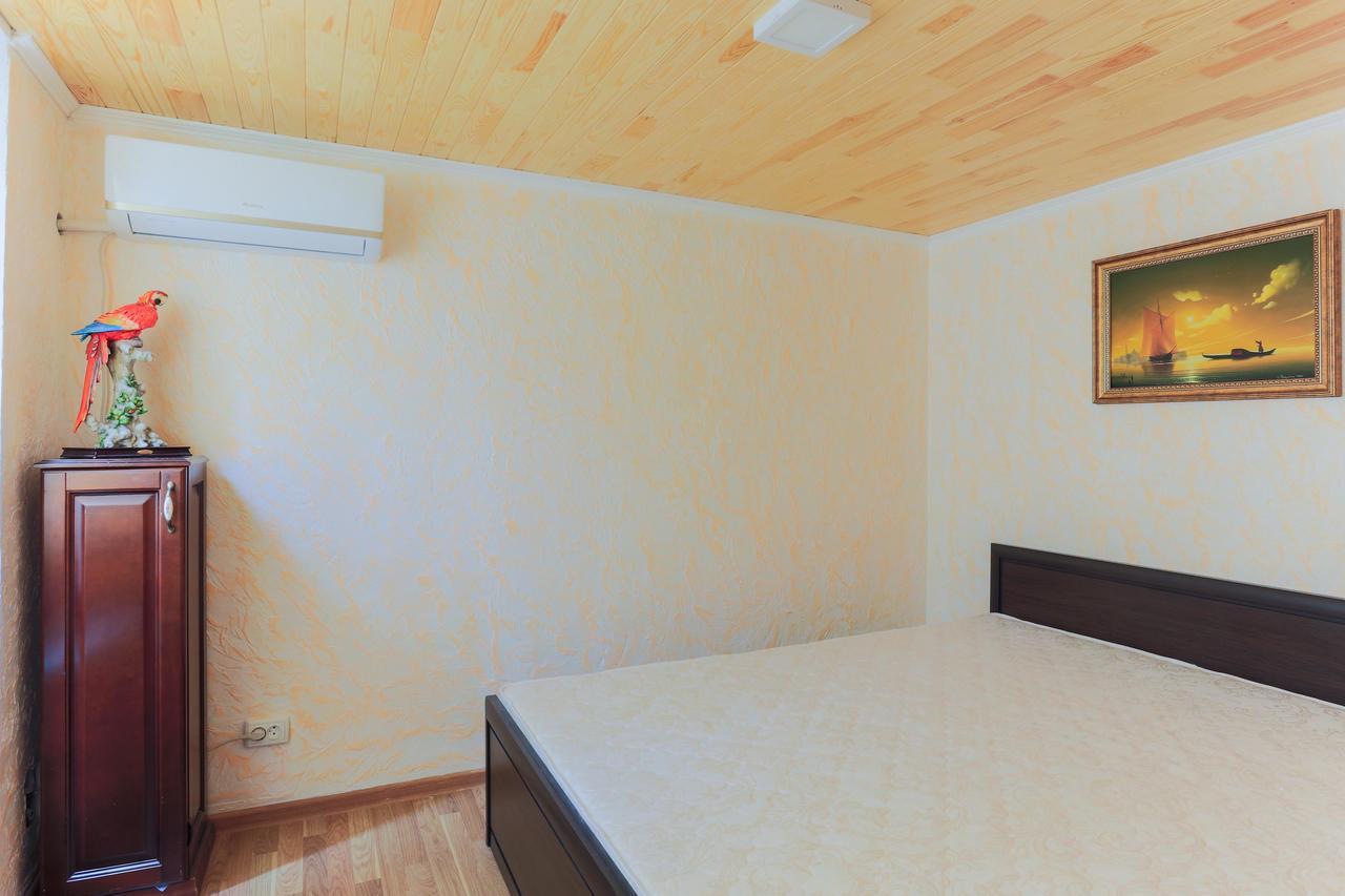 Hostel N1 Dom Одесса Экстерьер фото